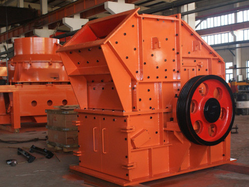 What are the applications of gear oil in textile machines?